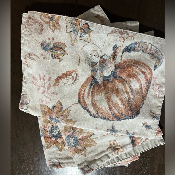 4 Placemats Pumpkin Patch 18”x 13” Beige, Blue, Orange & Blush Dinning mats - Picture 6 of 9